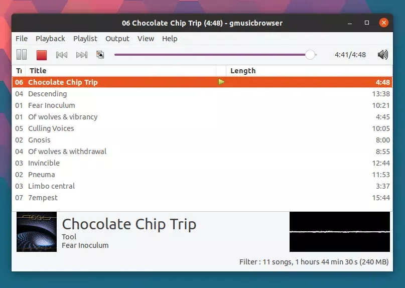 gmusicbrowser usando seu layout semelhante ao Audacious integrado